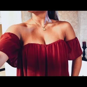 HONEY BELLE x Maroon Zip-Flow Top